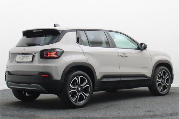 Jeep Avenger Summit 54 kWh Camera, Apple Carplay, LED, ACC, Dodehoeksensor, 18"