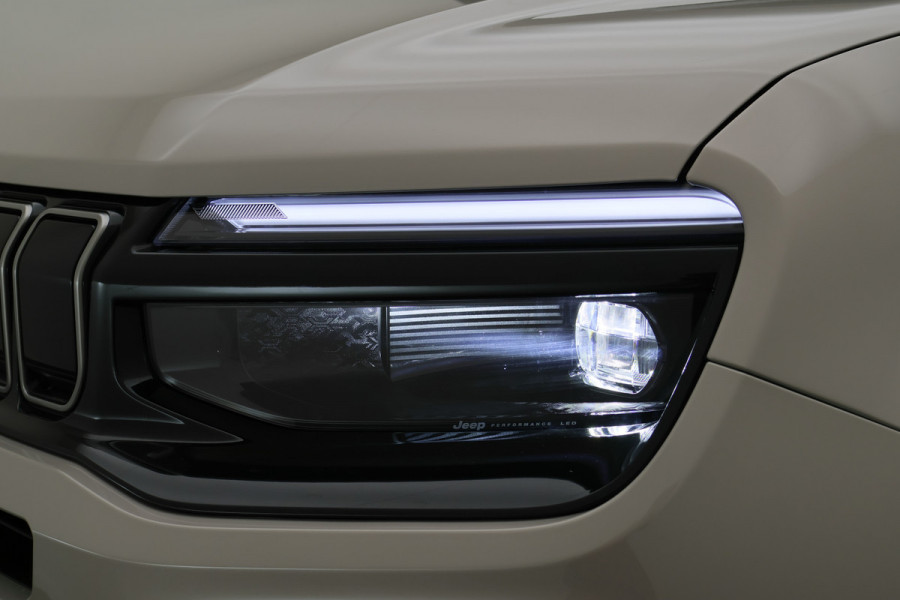 Jeep Avenger Summit 54 kWh Camera, Apple Carplay, LED, ACC, Dodehoeksensor, 18"