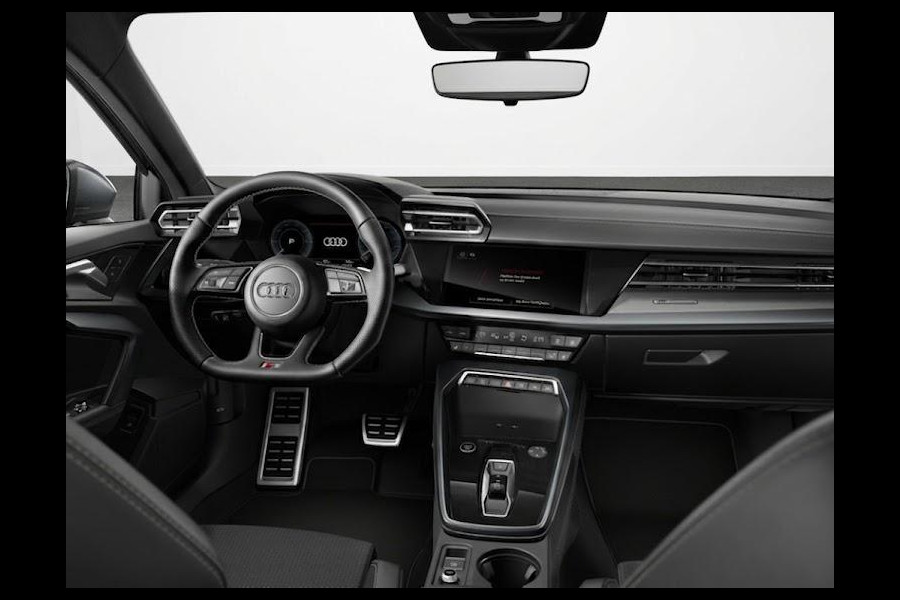 Audi A3 Sportback S edition 40 TFSI 204 pk | Optiekpakket zwart plus | Lichtpakket plus ambient light | Trekhaak | achteruitrijcamera |