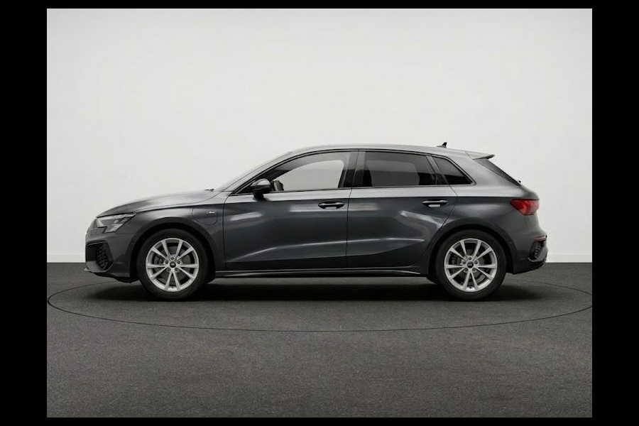 Audi A3 Sportback S edition 40 TFSI e 204 pk | Comfortpakket plus |  Lichtpakket plus ambient light | Trekhaak | S-int. zwart leder-kunstleder |