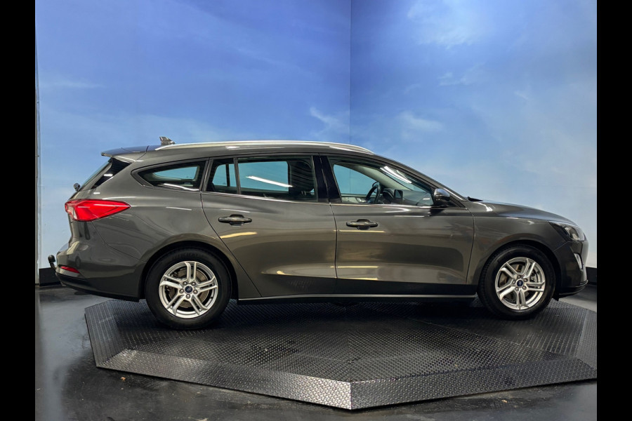 Ford FOCUS Wagon 1.0 EcoBoost Trend Edition Business Navi | Airco | Cruise | PDC | Trekhaak