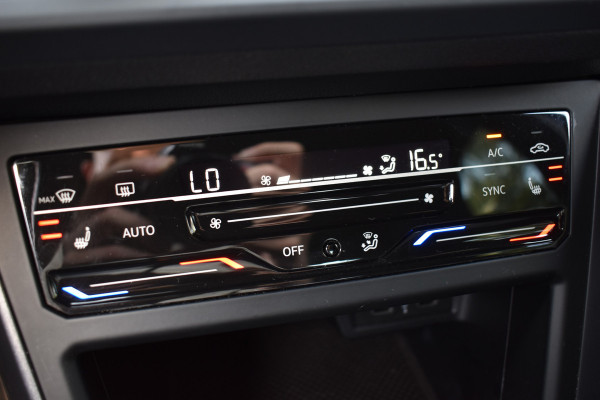 Volkswagen Polo GTI 2.0 TSI 210PK DSG VIRTUAL/LED/CARPLAY  ***