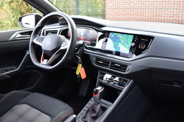 Volkswagen Polo 2.0 TSI GTI TSI 210PK DSG GTI-SPORT IQ-LIGHT/PDC/CARPLAY  ***