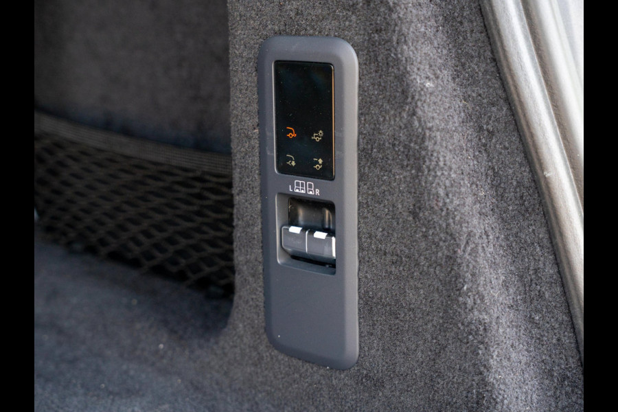 Land Rover Range Rover Sport 3.0 P460e Dynamic HSE / Pano / Softclose / Head up / Trekhaak