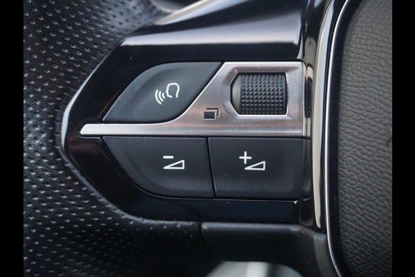 Peugeot 3008 1.2 PureTech GT Line Panoramadak | Stoelverarming