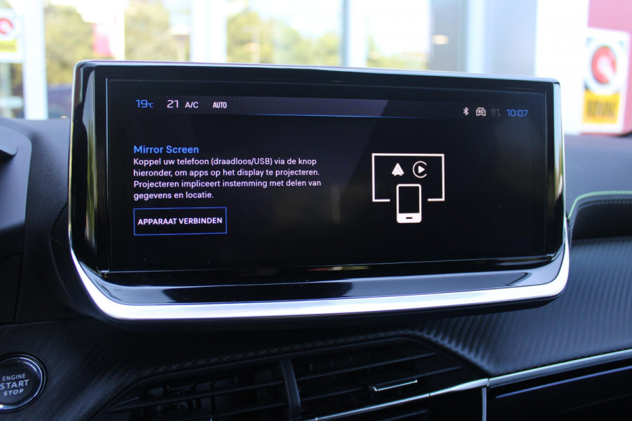 Peugeot 2008 1.2 Hybrid 145 GT AUTOMAAT | NAVIGATIE | FULL LED KOPLAMPEN | DRAADLOZE APPLE CARPLAY/ANDROID AUTO | ADAPTIVE CRUISE CONTROL | CAMERA VOOR + ACHTER | CLIMATE CONTROL | LICHTMETALEN VELGEN 17" | KEYLESS ENTRY/START | DAB+ RADIO | DODEHOEK DETECTIE | PARKEERSENSOREN VOOR + ACHTER | DRAADLOZE TELEFOONLADER |