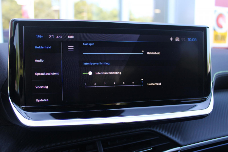 Peugeot 2008 1.2 Hybrid 145 GT AUTOMAAT | NAVIGATIE | FULL LED KOPLAMPEN | DRAADLOZE APPLE CARPLAY/ANDROID AUTO | ADAPTIVE CRUISE CONTROL | CAMERA VOOR + ACHTER | CLIMATE CONTROL | LICHTMETALEN VELGEN 17" | KEYLESS ENTRY/START | DAB+ RADIO | DODEHOEK DETECTIE | PARKEERSENSOREN VOOR + ACHTER | DRAADLOZE TELEFOONLADER |