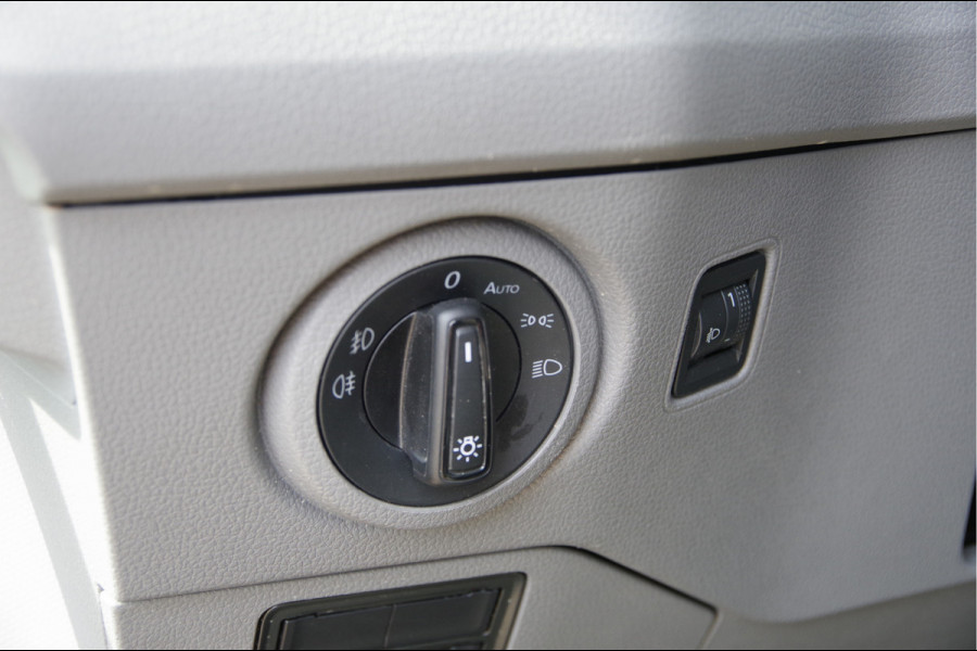 MAN TGE 3.180 35 2.0 L3H3(L2H2) 177PK AUT. 3-ZITS, TREKHAAK, CAMERA, NAVI, CRUISE, MF STUUR, GEVEERDE STOEL