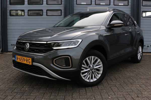 Volkswagen T-Roc 1.0 TSI Life Virtual cockpit Navi Camera Led Privacy glass Bj:2022