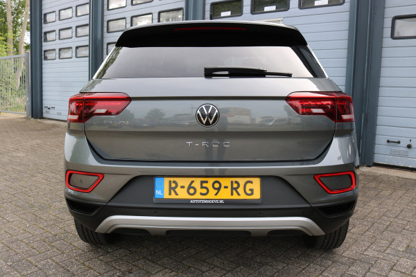 Volkswagen T-Roc 1.0 TSI Life Virtual cockpit Navi Camera Led Privacy glass Bj:2022