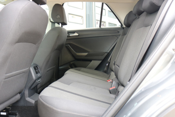 Volkswagen T-Roc 1.0 TSI Life Virtual cockpit Navi Camera Led Privacy glass Bj:2022