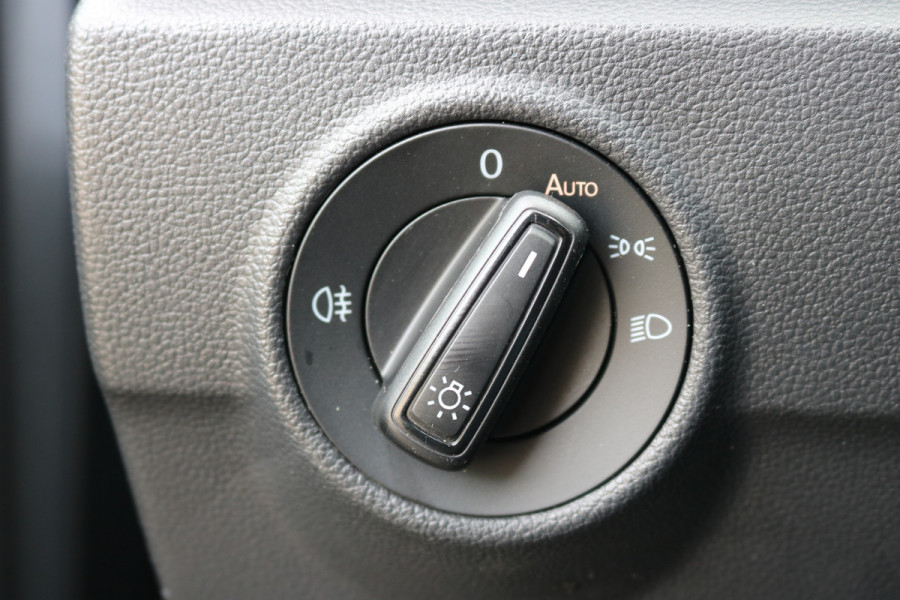 Volkswagen T-Roc 1.0 TSI Life Virtual cockpit Navi Camera Led Privacy glass Bj:2022