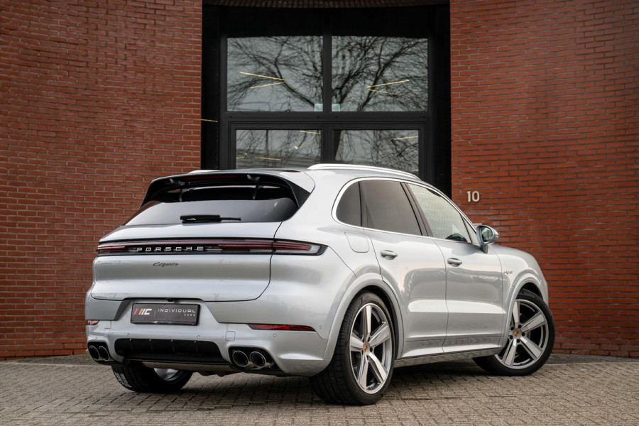 Porsche Cayenne 3.0 E-Hybrid SportDesign 4-Wielsturing InnoDrive
