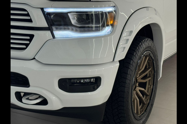 Dodge Ram 1500 5.7 V8 Widebody Full Options incl LPG deksel White Edition