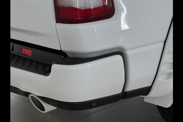 Dodge Ram 1500 5.7 V8 Widebody Full Options incl LPG deksel White Edition