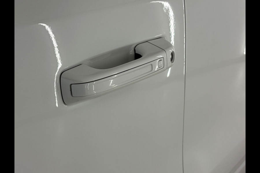Dodge Ram 1500 5.7 V8 Widebody Full Options incl LPG deksel White Edition
