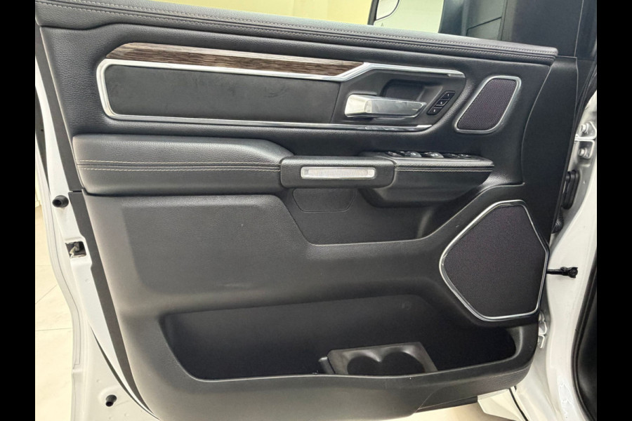 Dodge Ram 1500 5.7 V8 Widebody Full Options incl LPG deksel White Edition