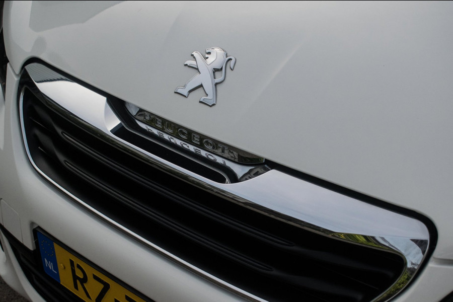 Peugeot 108 1.0 e-VTi Active Premium NL-auto [ Airco Bluetooth LED-dagrijverlichting Centrale Vergrendeling Elektrische Ramen ]