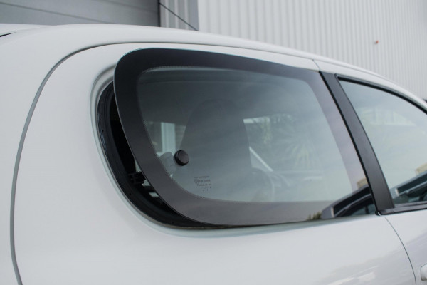 Peugeot 108 1.0 e-VTi Active Premium NL-auto [ Airco Bluetooth LED-dagrijverlichting Centrale Vergrendeling Elektrische Ramen ]