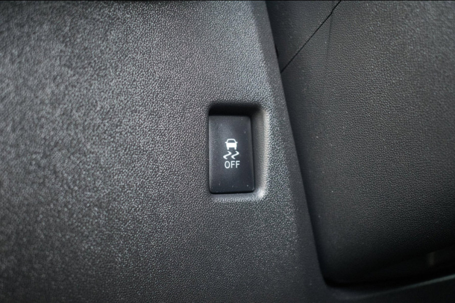 Peugeot 108 1.0 e-VTi Active Premium NL-auto [ Airco Bluetooth LED-dagrijverlichting Centrale Vergrendeling Elektrische Ramen ]