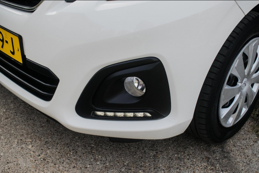Peugeot 108 1.0 e-VTi Active Premium NL-auto [ Airco Bluetooth LED-dagrijverlichting Centrale Vergrendeling Elektrische Ramen ]