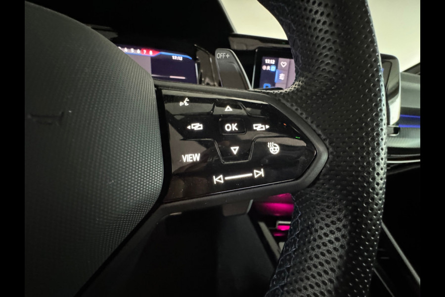 Volkswagen Golf 2.0 TSI R 4M Performance Pano|Memory|HuD|333