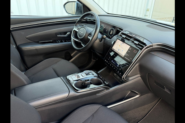Hyundai Tucson 1.6 T-GDI PHEV 265 Pk Comfort 4WD | Bicolor | Navigatie | Camera | Clima | Cruise | Keyless | 19".