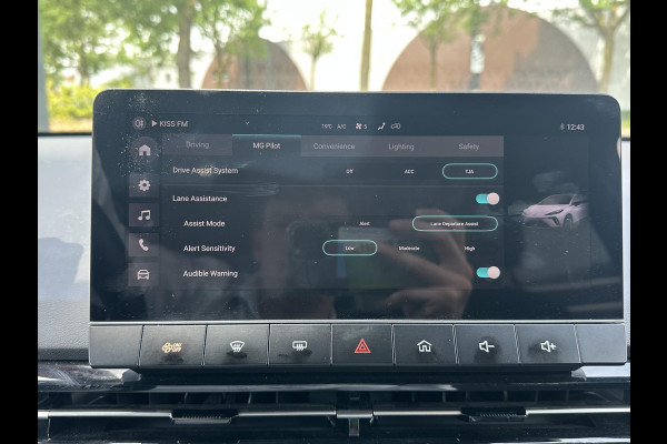 MG Mg4 electric Comfort 64 kWh SOH 97% MG GARANTIE T/M 12-2030| DEALER ONDERHOUDEN| BTW!|