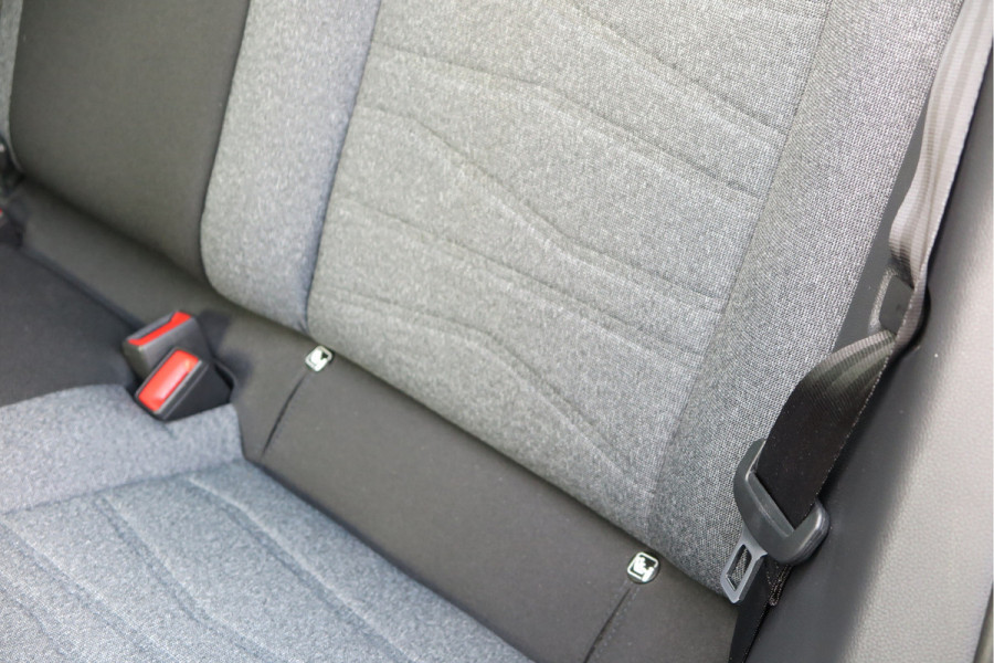 Seat Arona 1.0 TSI 70KW 95PK Xperience Connect,Led Matrix , Virtual cockpit, Keyless, Adaptive cruise, PDC, 18" LMV , Navi,App / smartlink , Bleutooth , DAB+ etc. Dealer onderhouden .