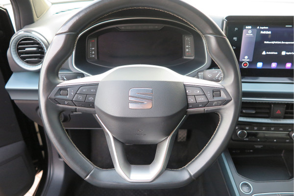 Seat Arona 1.0 TSI 70KW 95PK Xperience Connect,Led Matrix , Virtual cockpit, Keyless, Adaptive cruise, PDC, 18" LMV , Navi,App / smartlink , Bleutooth , DAB+ etc. Dealer onderhouden .