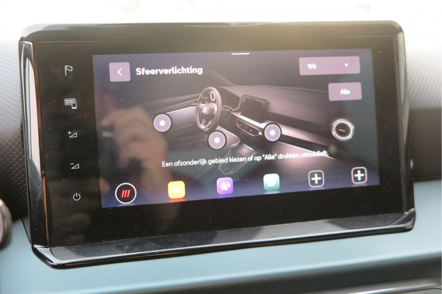 Seat Arona 1.0 TSI 70KW 95PK Xperience Connect,Led Matrix , Virtual cockpit, Keyless, Adaptive cruise, PDC, 18" LMV , Navi,App / smartlink , Bleutooth , DAB+ etc. Dealer onderhouden .