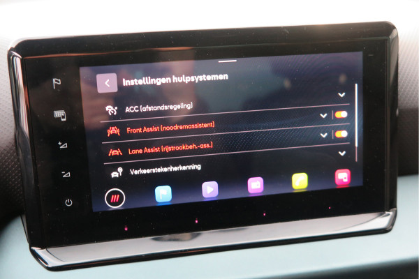 Seat Arona 1.0 TSI 70KW 95PK Xperience Connect,Led Matrix , Virtual cockpit, Keyless, Adaptive cruise, PDC, 18" LMV , Navi,App / smartlink , Bleutooth , DAB+ etc. Dealer onderhouden .