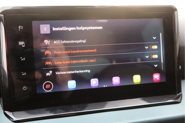 Seat Arona 1.0 TSI 70KW 95PK Xperience Connect,Led Matrix , Virtual cockpit, Keyless, Adaptive cruise, PDC, 18" LMV , Navi,App / smartlink , Bleutooth , DAB+ etc. Dealer onderhouden .