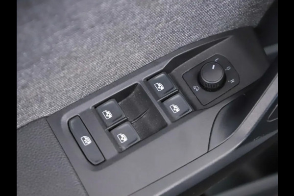 Seat Arona 1.0 TSI 70KW 95PK Xperience Connect,Led Matrix , Virtual cockpit, Keyless, Adaptive cruise, PDC, 18" LMV , Navi,App / smartlink , Bleutooth , DAB+ etc. Dealer onderhouden .