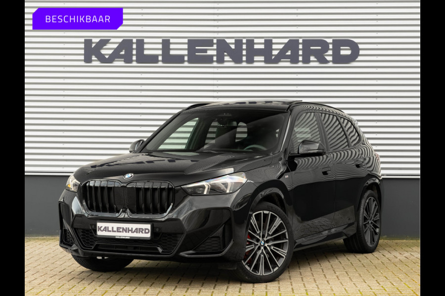 BMW X1 sDrive18i M-Sport Pro - 20 inch - Pano - Memory - Trekhaak - Head-up