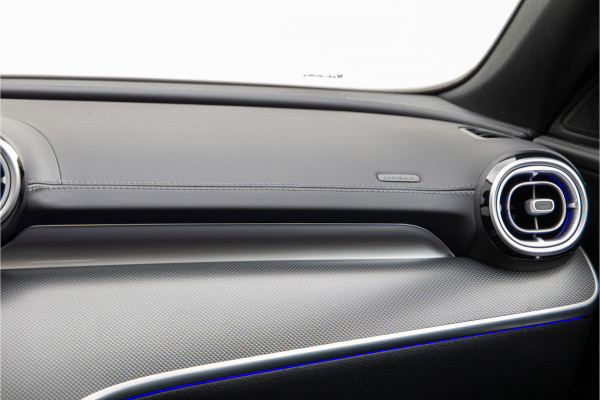 Mercedes-Benz C-Klasse Estate 300 e AMG Nightpakket, Pano, Distronic, Trekhaak, Carplay, Hybrid 2023