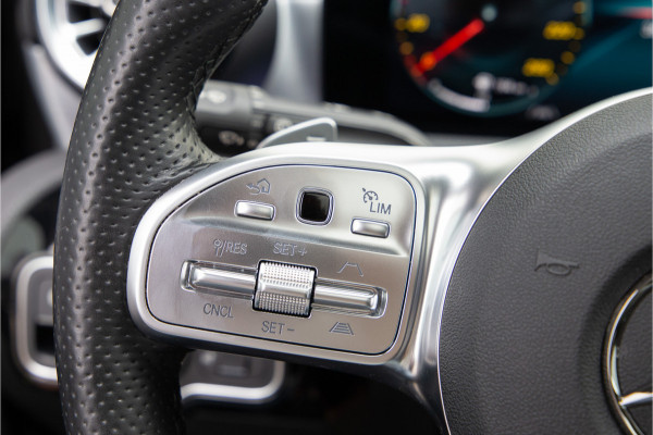 Mercedes-Benz A-Klasse 250 e AMG Premium Plus, Pano, Burmester, Memory, Distronic, 2021