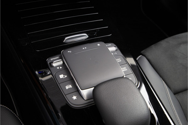 Mercedes-Benz A-Klasse 250 e AMG Premium Plus, Pano, Burmester, Memory, Distronic, 2021