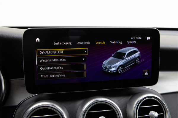 Mercedes-Benz GLC 300d 4MATIC Premium AMG, Distronic, Pano, Trekhaak, Digital Cockpit, Nightpakket, Facelift
