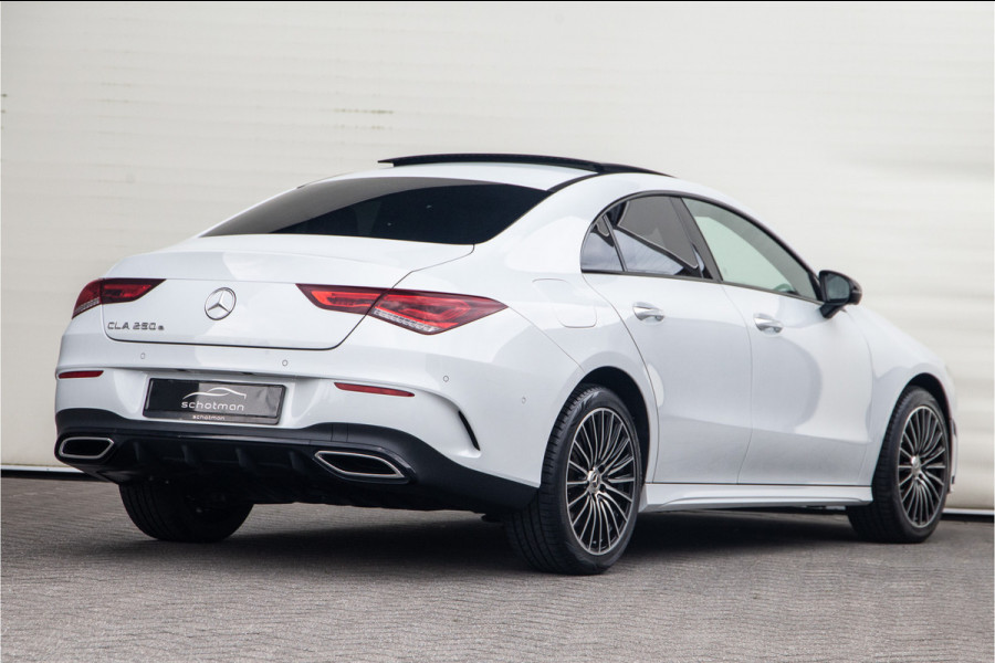 Mercedes-Benz CLA-Klasse 250 e AMG Premium Plus, Pano, Head-up, Distronic, Nightpakket