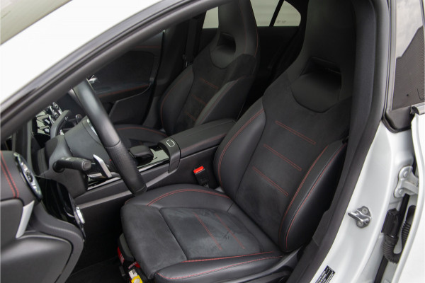 Mercedes-Benz CLA-Klasse 250 e AMG Premium Plus, Pano, Head-up, Distronic, Nightpakket