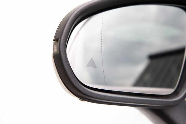 Mercedes-Benz CLA-Klasse 250 e AMG Premium Plus, Pano, Head-up, Distronic, Nightpakket