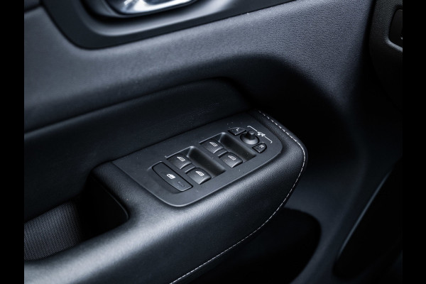 Volvo XC60 2.0 Recharge T6 AWD Inscription | Pano | H&K | Stoelventilatie