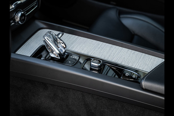 Volvo XC60 2.0 Recharge T6 AWD Inscription | Pano | H&K | Stoelventilatie