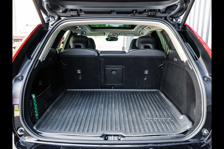 Volvo XC60 2.0 Recharge T6 AWD Inscription | Pano | H&K | Stoelventilatie
