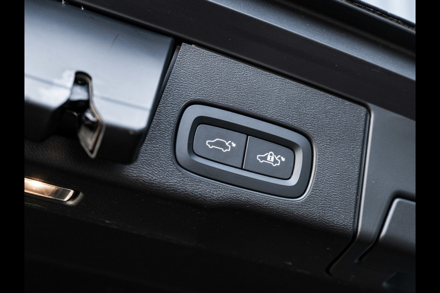 Volvo XC60 2.0 Recharge T6 AWD Inscription | Pano | H&K | Stoelventilatie