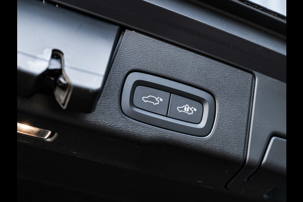Volvo XC60 2.0 Recharge T6 AWD Inscription | Pano | H&K | Stoelventilatie