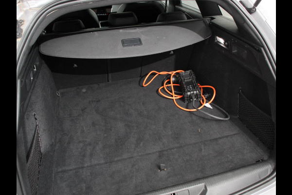 Peugeot 308 SW 1.6 Plug-in Hybrid 225 GT Automaat Navigatie Apple Carplay/Android Auto Camera Parkeersensoren Adaptive Cruise Control Stoelverwarming FULL LED Climate Control Virtual Cockpit Lichtmetalen velgen
