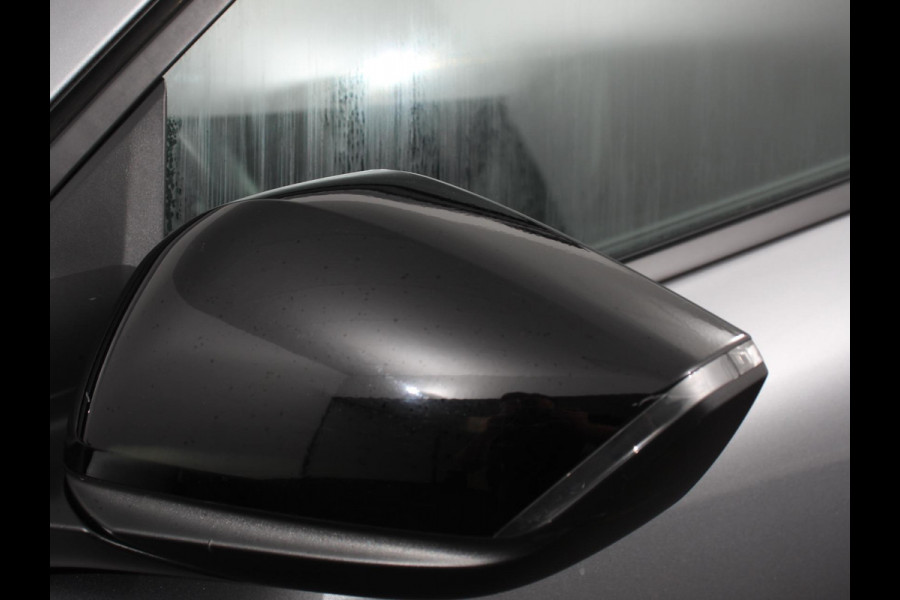 Peugeot 308 SW 1.6 Plug-in Hybrid 225 GT Automaat Navigatie Apple Carplay/Android Auto Camera Parkeersensoren Adaptive Cruise Control Stoelverwarming FULL LED Climate Control Virtual Cockpit Lichtmetalen velgen
