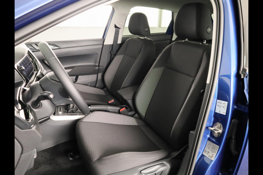 Volkswagen Polo GP Life Edition 1.0 95 pk 5 versn. Hand | 15" LM | Stoelverwarming | Camera |
